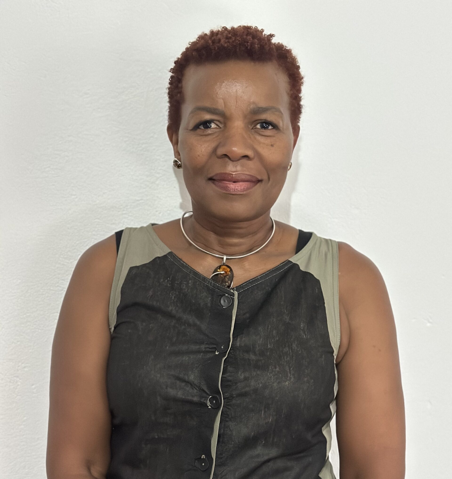 Profa Dra. Lidia Gouveia